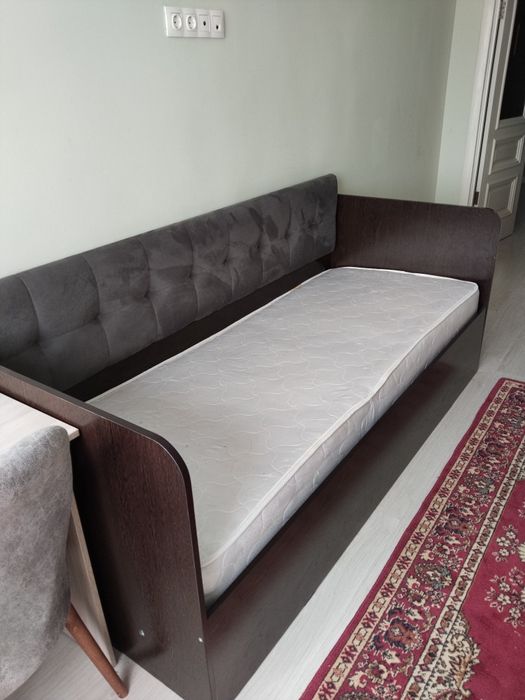 Кровать полуторка