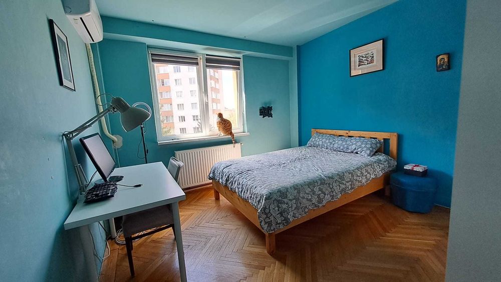 PROPRIETAR - Vând ap. 3,5 camere DECOMANDAT, 79 mp utili, în Centrul Civic. COMISION 0%. PARCARE, BOXĂ, MOBILAT și UTILAT