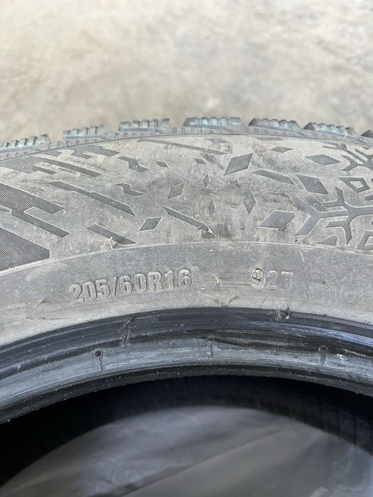 Комплект зимних шин Attar W01