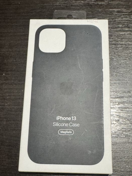 Vand husa iphone 13