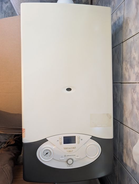 Centrală termică pe gaz Ariston