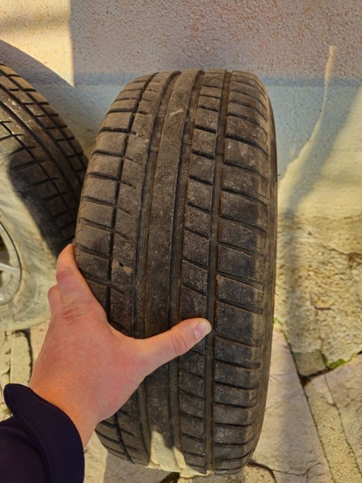 Продавам джанти с гуми