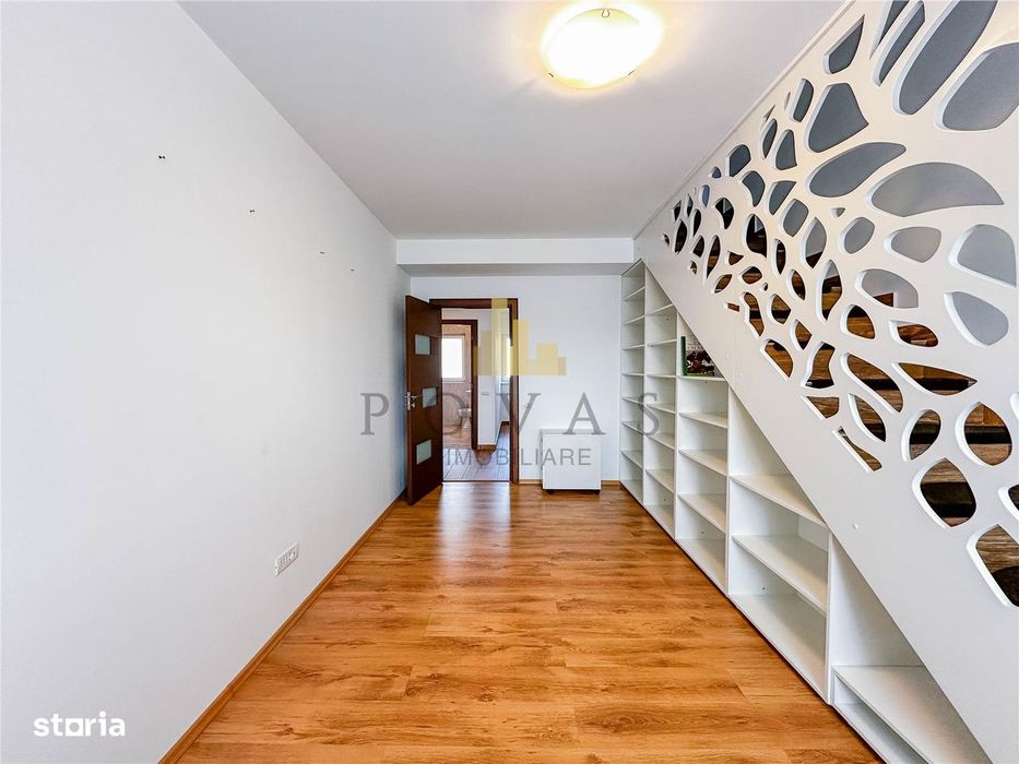 Inchiriere Casa Tunari 6 Camere