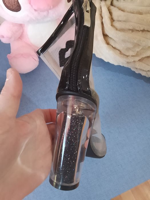 Продам обувь летнию