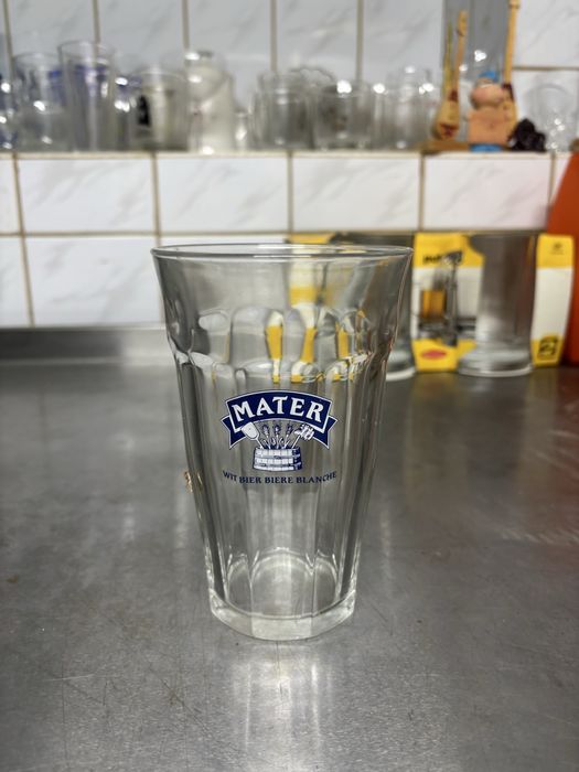 Бокалы для пива кружки