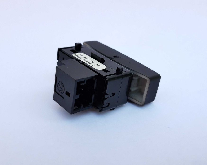 Бутон копче ключ централно заключване Vw Touareg 2002-2010