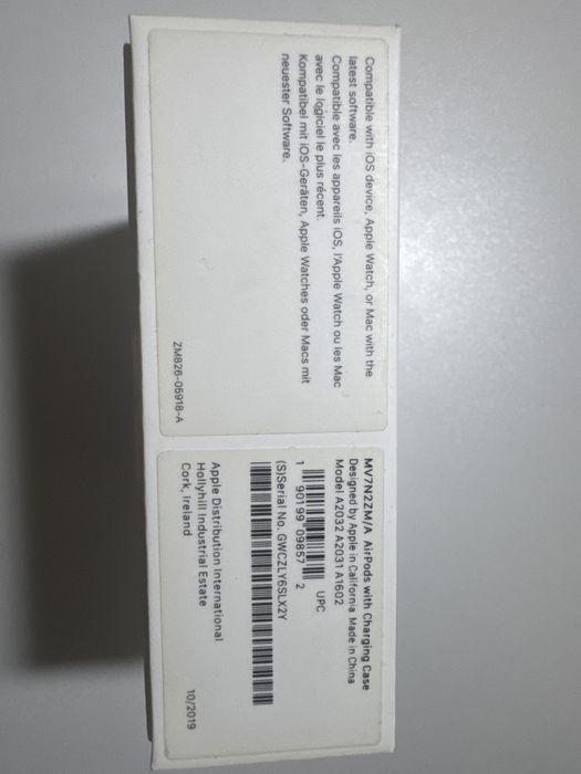 Наушники эйрподс