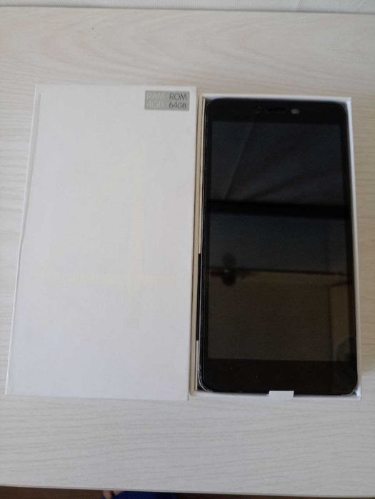 Продается смартфон Xiaomi Redmi Note 4 с коробкой