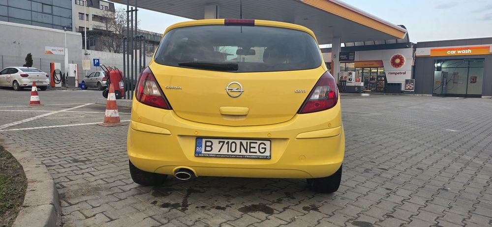 Opel Corsa D 1.3 CDTI Black Edition