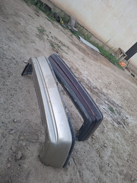 Продам бампер задний опель