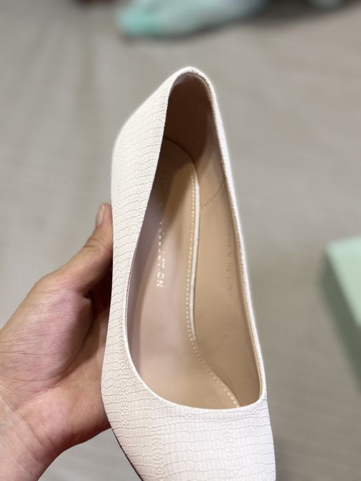 Продаю Туфли 38 размера