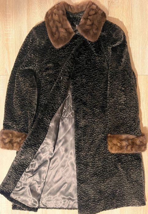 Haina de blana sintetica foarte eleganta