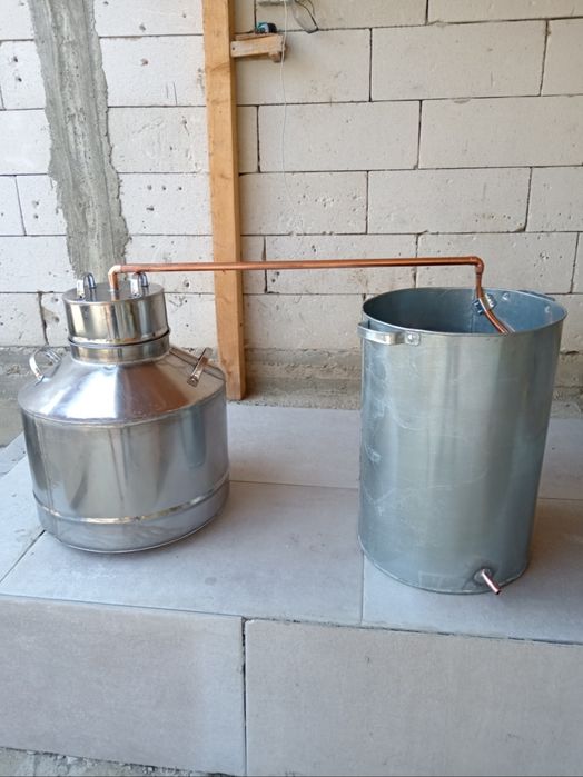 Cazane de făcut tuica