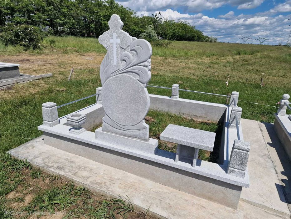 Monumente funerare,cavouri,borduri