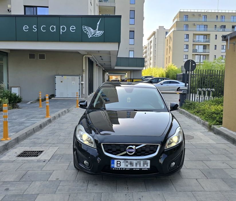 Volvo  C30   2011   1.6  Diesel