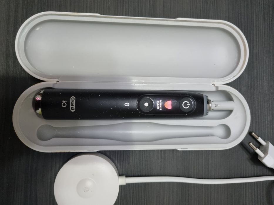 Periuta oral b iO 10