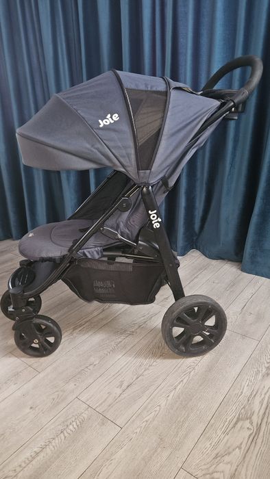 Carucior  sport  Joie