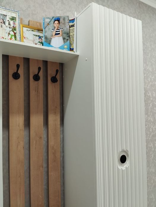 Продам прихожую Россия мдф