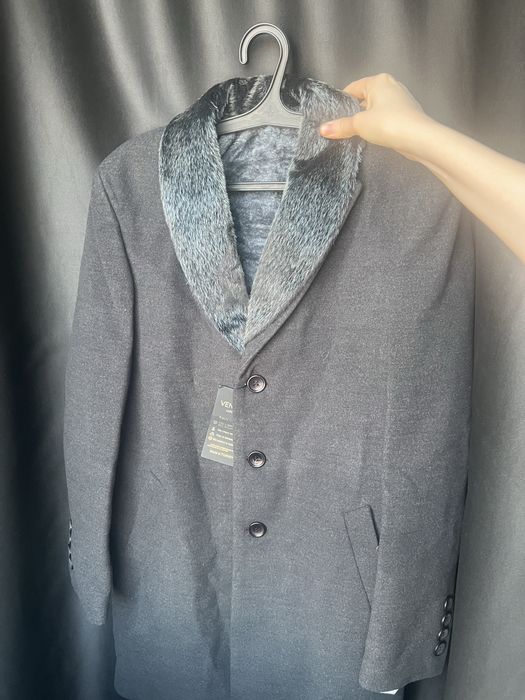 Мужское пальто, новое