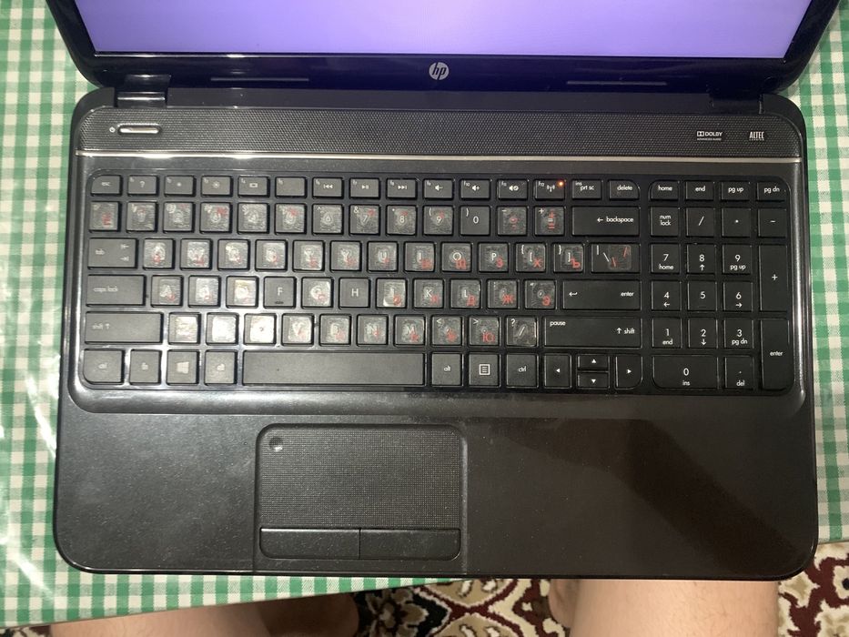 Notbuk hp 4ga 512 gb lik