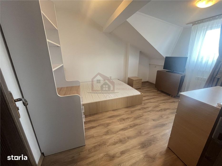 Apartament 4 camere zona Fundeni