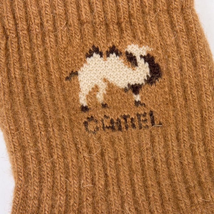 Носки из верблюжьей шерсти / Tuya jungidan qilingan paypoqlar