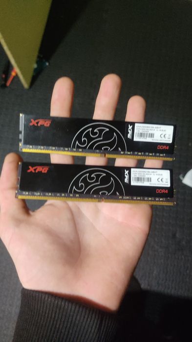 16gb 3200 ddr4 XPG 2x8