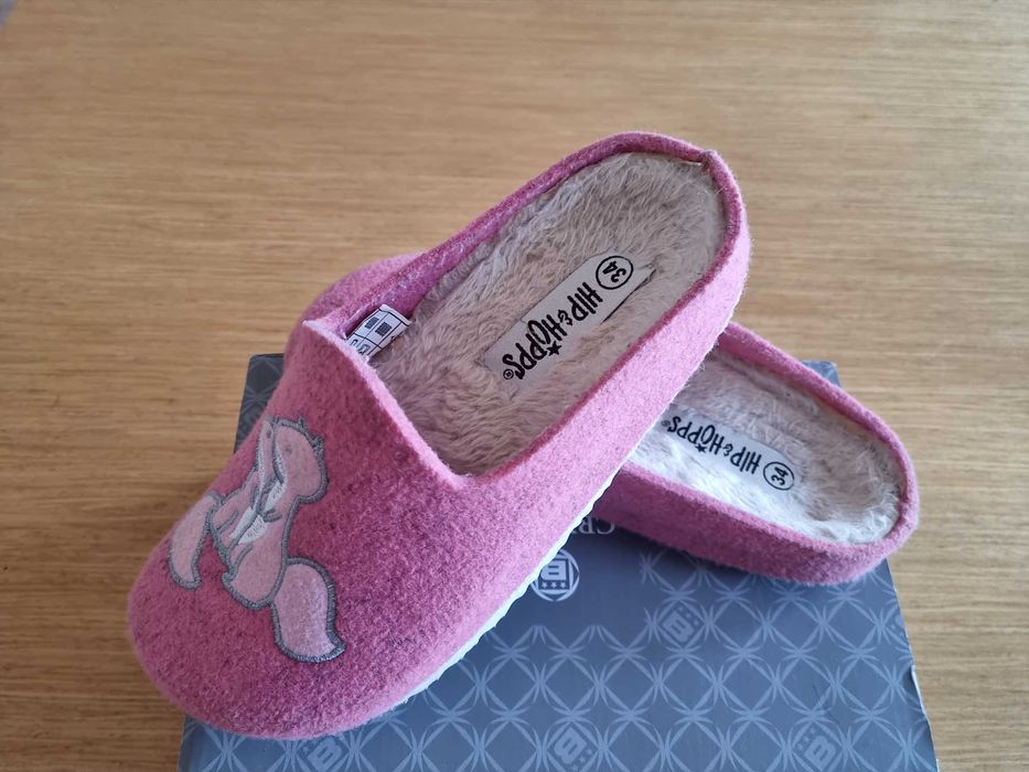 Детски пантофи Hip & Hopps за момиченце - размери 34