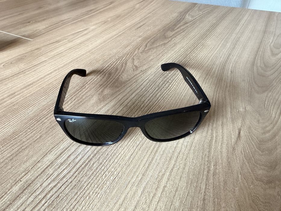 Оригинални очила Ray-Ban New Wayfarer RB 2132 (58mm) – Без драскотини, като нови