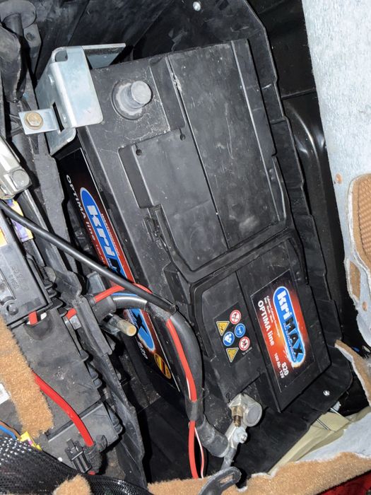 Акумулатор 100ah