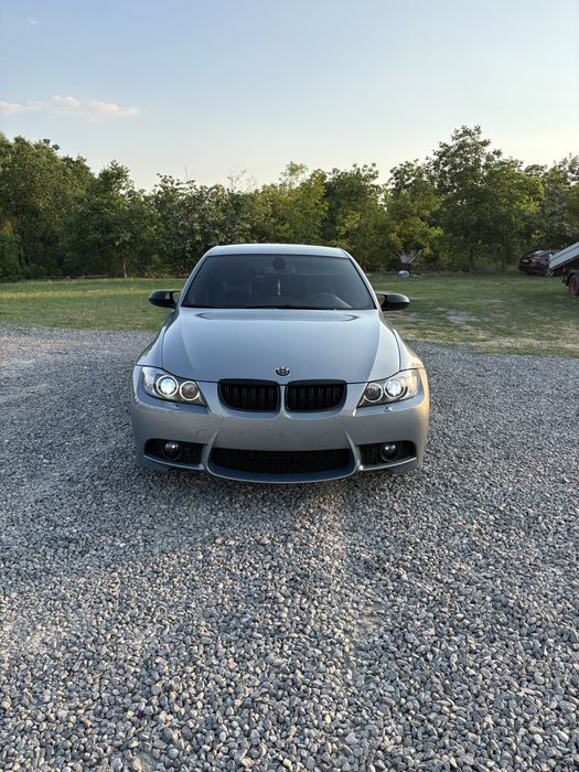 BMW 3 Series 2005