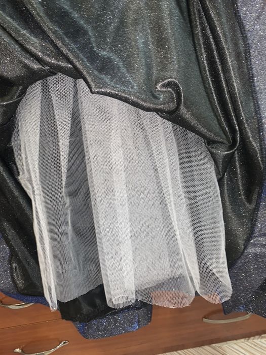 Продам платье нарядное