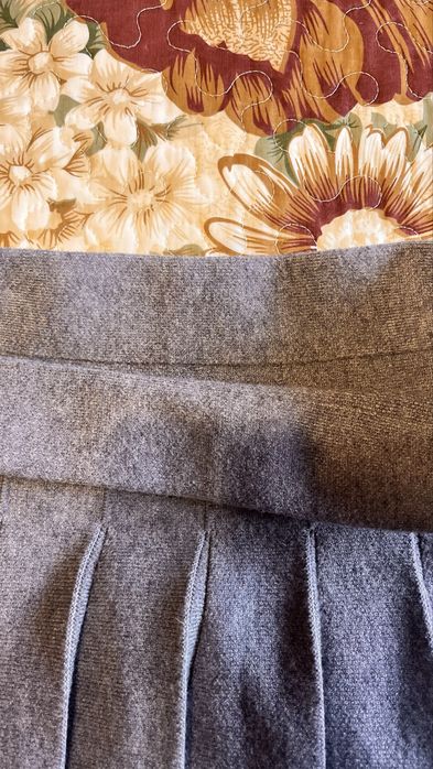 Юбка плотная, демисезон