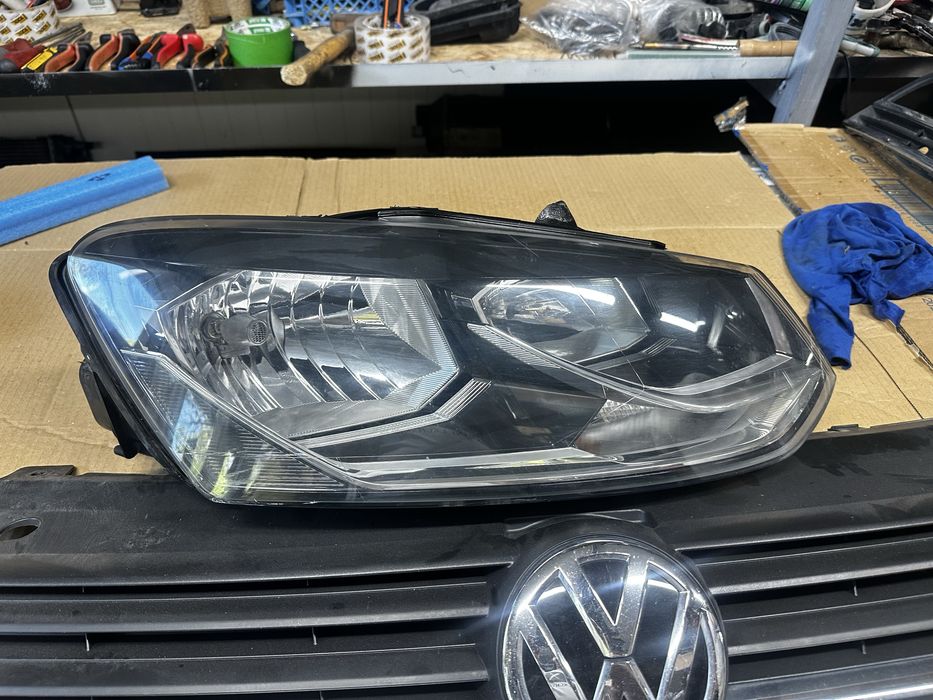 Far dreapta vw polo 6.R.