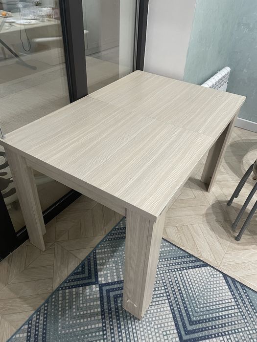 продам стол б/у