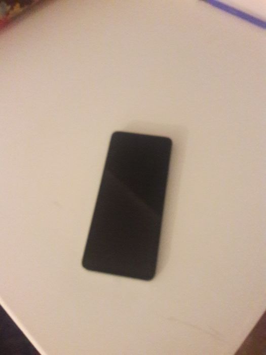 Продаю телефон Редми