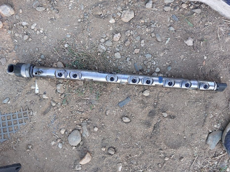 Горивна рейка Ф30 ф31 бмв 3.0д 258кс n57 bmw f30 f31 3.0d