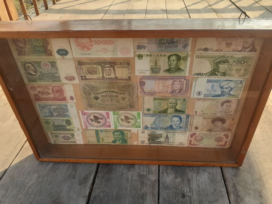 Продаётся Коллекция денег
