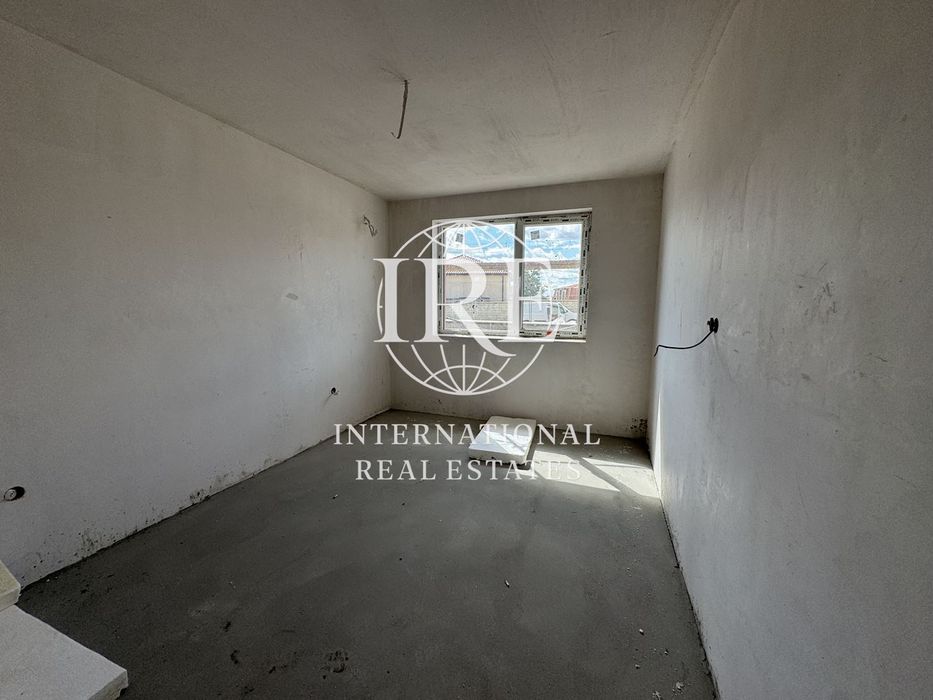 3-стаен в Варна-м-т Пчелина площ 95 цена 156500