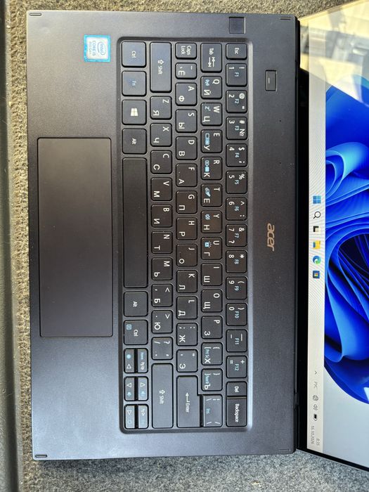 Продам ноутбук Acer Swift 7 SF714-52T
