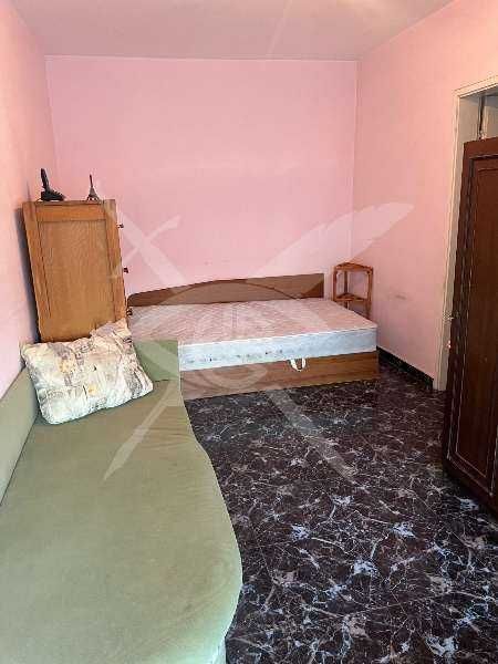 Дава се под наем Двустаен апартамент в Пловдив, Център - 60 кв.м за 418.71 € - Снимка #4