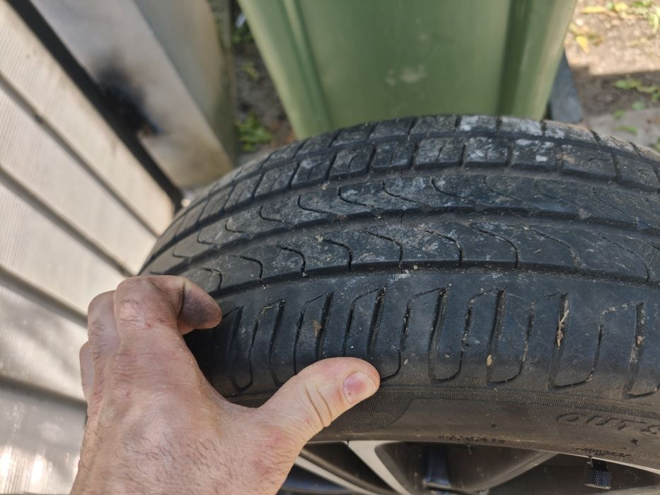 3 anvelope 215/50/r17
