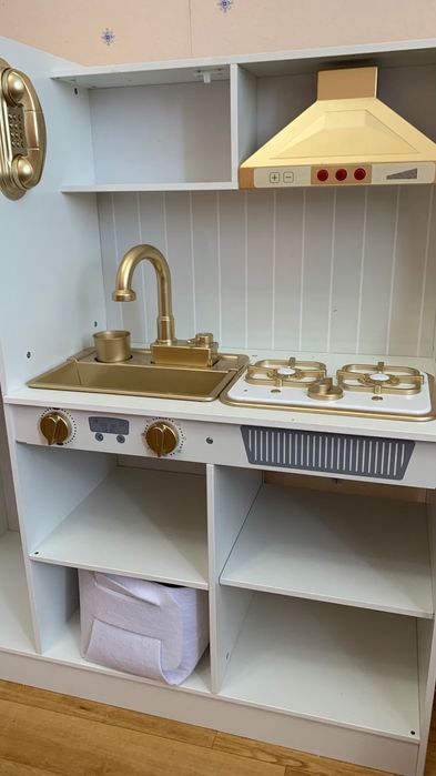 Детская кухня деревяная