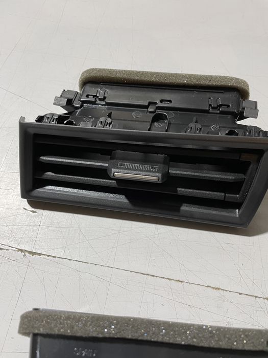 Grile aerisire seat arona