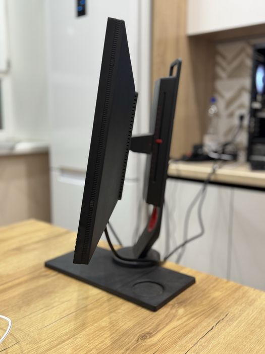 Монитор BENQ XL25 240hz
