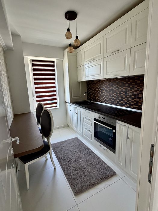 Persoana fizica - Inchiriez apartament 2 camere Ideal Residence (CUG)