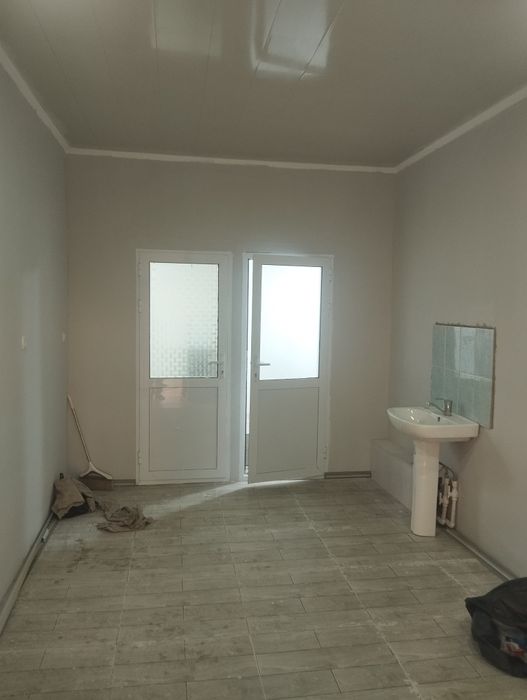 Ижарага офис,укув маркази, шахар марказидан (Торговка)