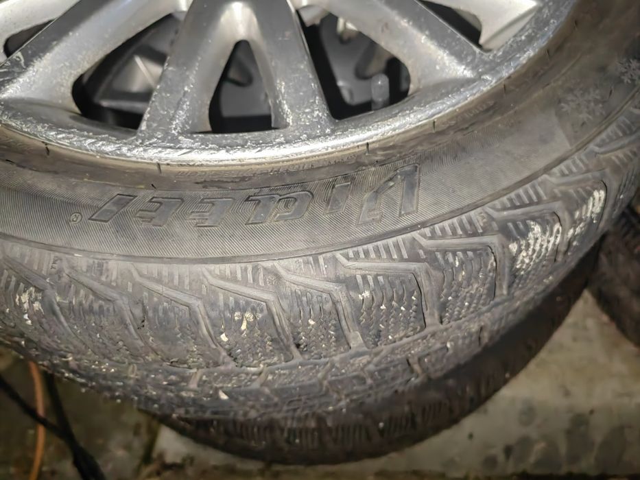 Vând schimb jante audi 17