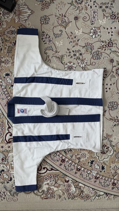 Продам кимоно для казахской борьбы