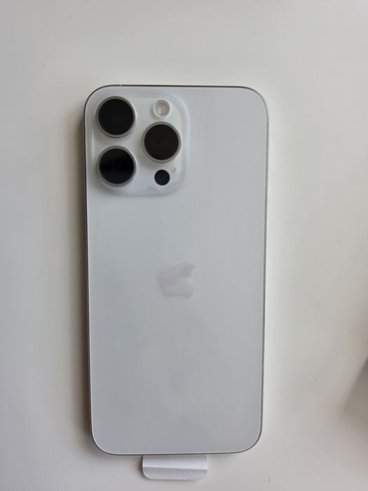 iPhone 15 Pro Max 512 GB неработещ